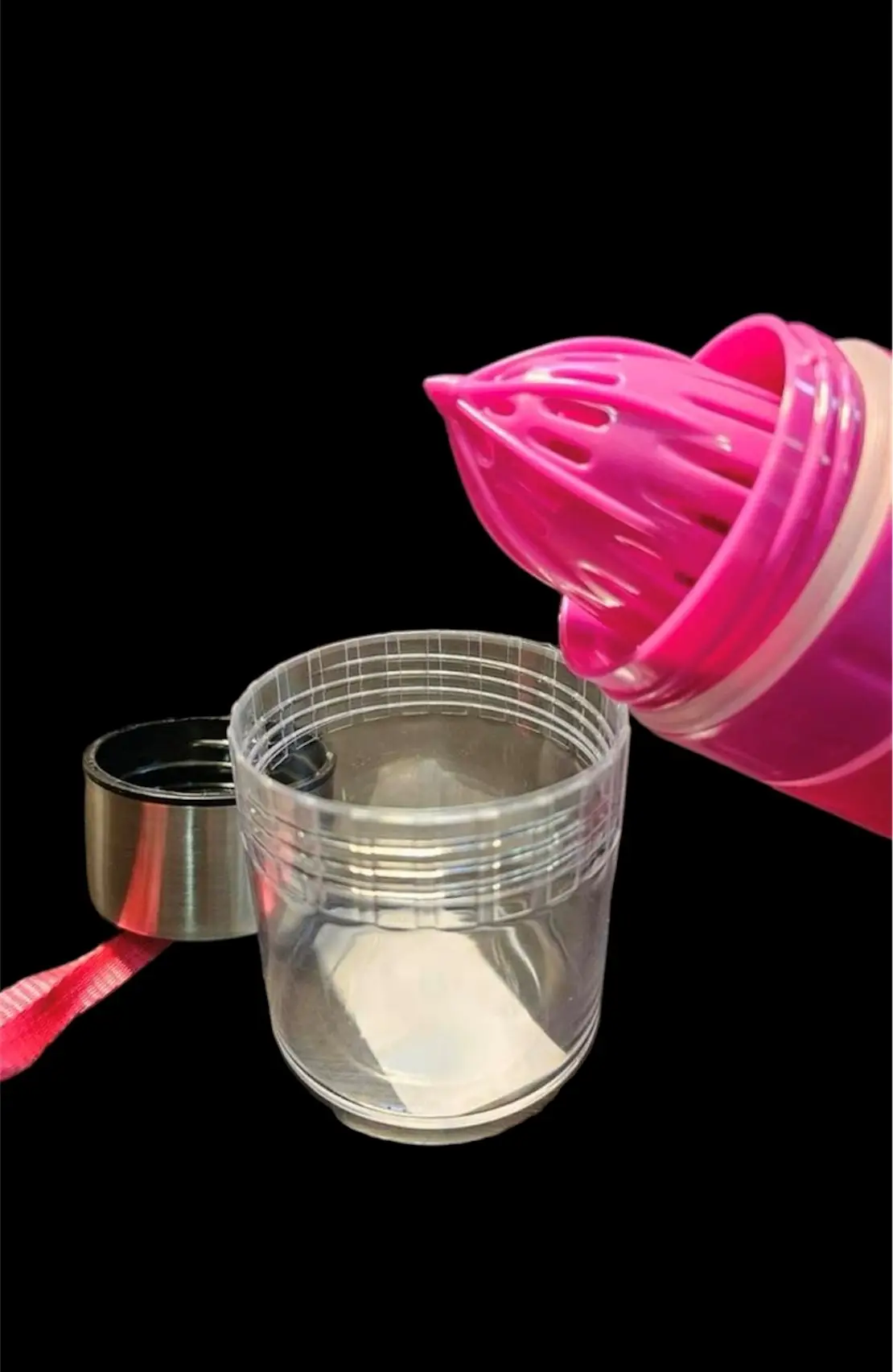 Roze drinkfles met fruitpers